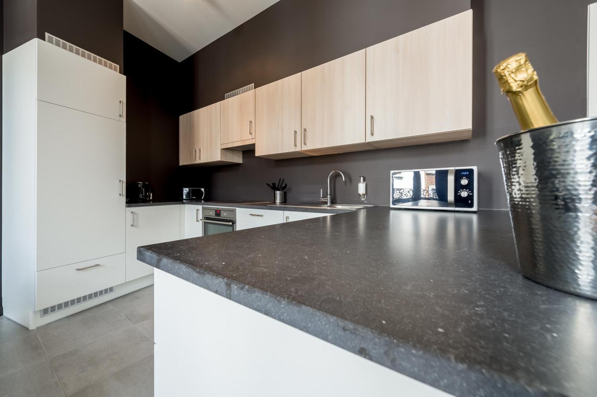Smartflats Design - Cathedrale Apartment Лиеж Стая снимка