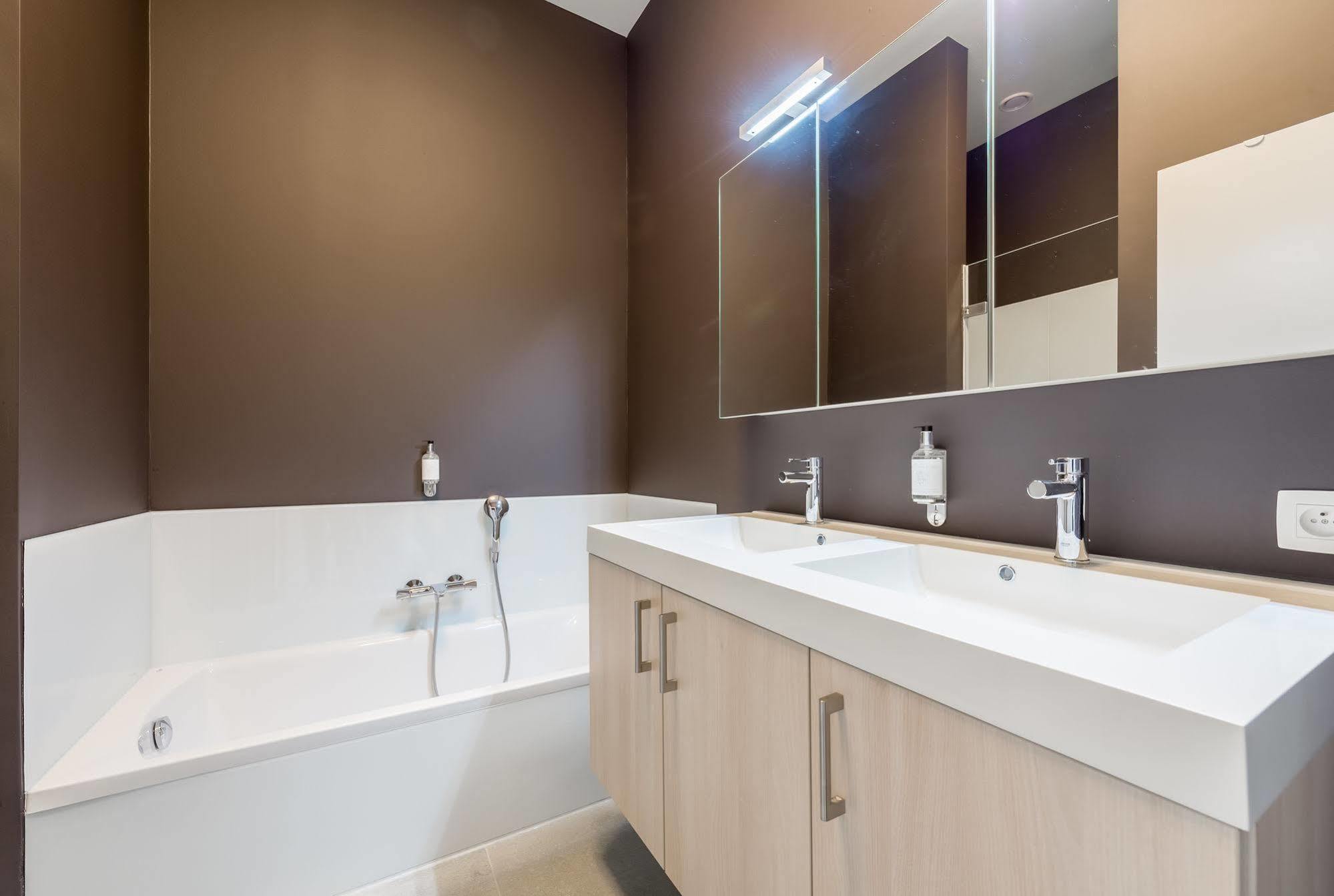 Smartflats Design - Cathedrale Apartment Лиеж Екстериор снимка